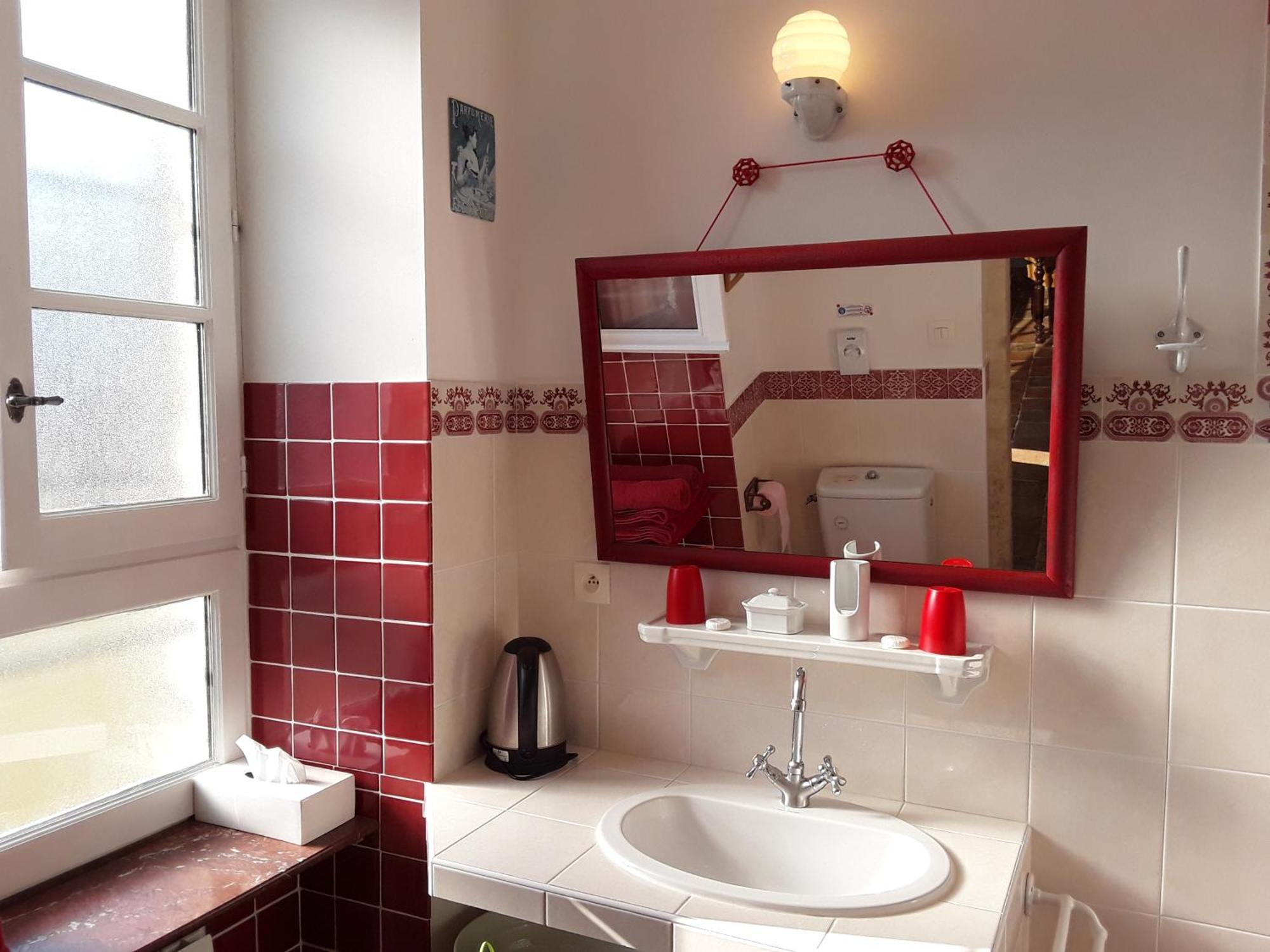 Bed and Breakfast Domaine Les Galards La Garde  Экстерьер фото